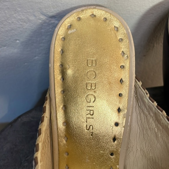 #1171 BCBGirls Off White and Brown Mules w/ Stitched Leather Design-7 - Picture 7 of 12